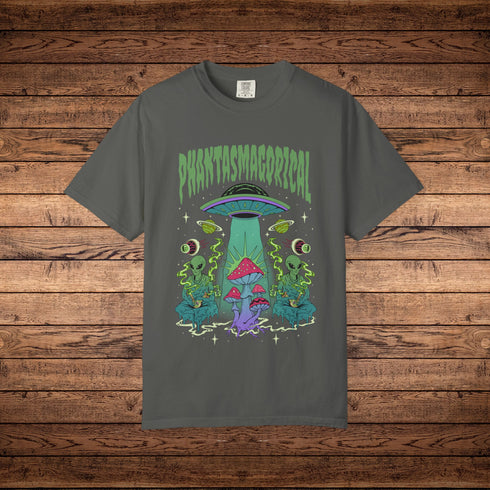 Space Trip - Unisex Garment-Dyed T-shirt